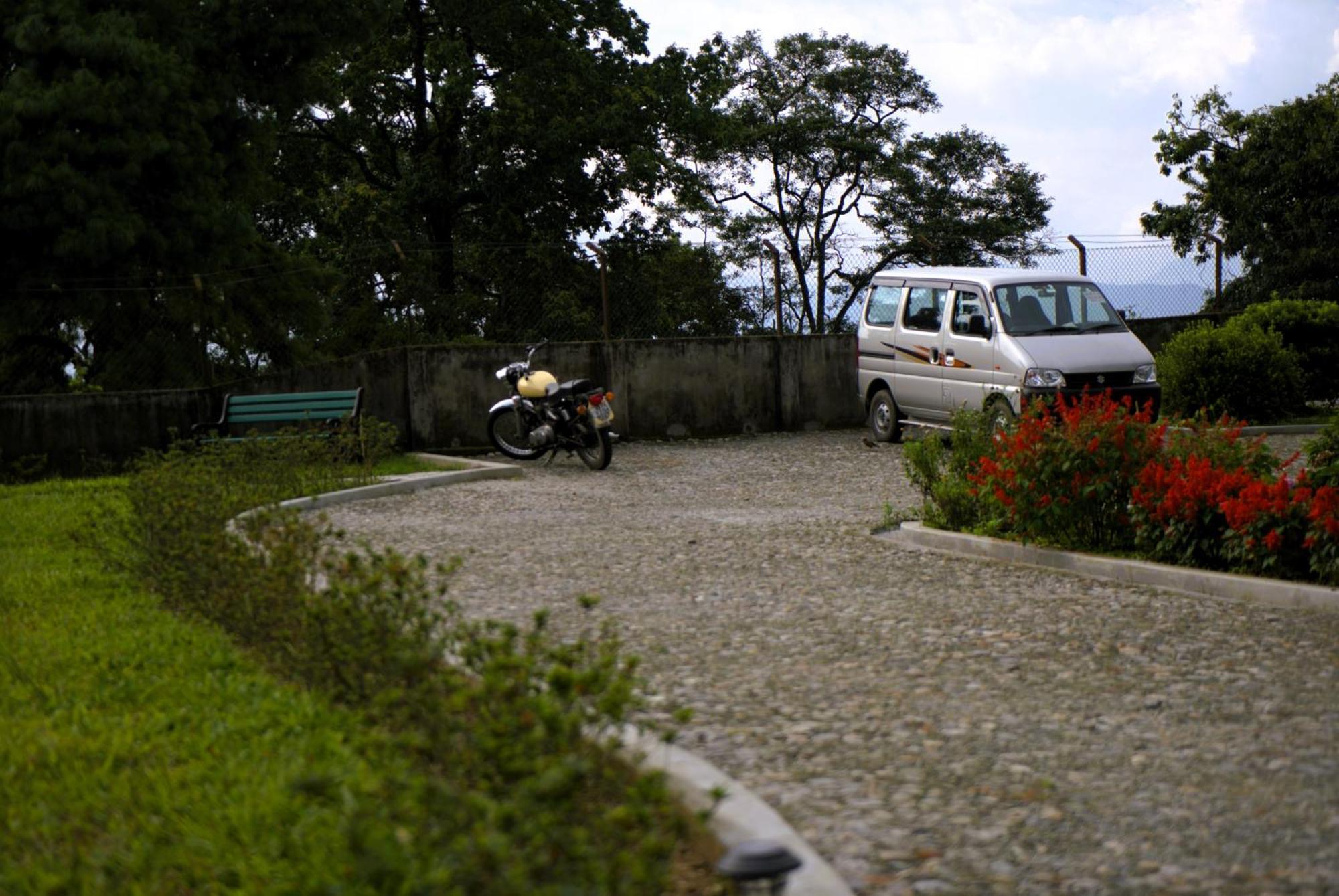 Niharika, The Old Place Kalimpong Bagian luar foto